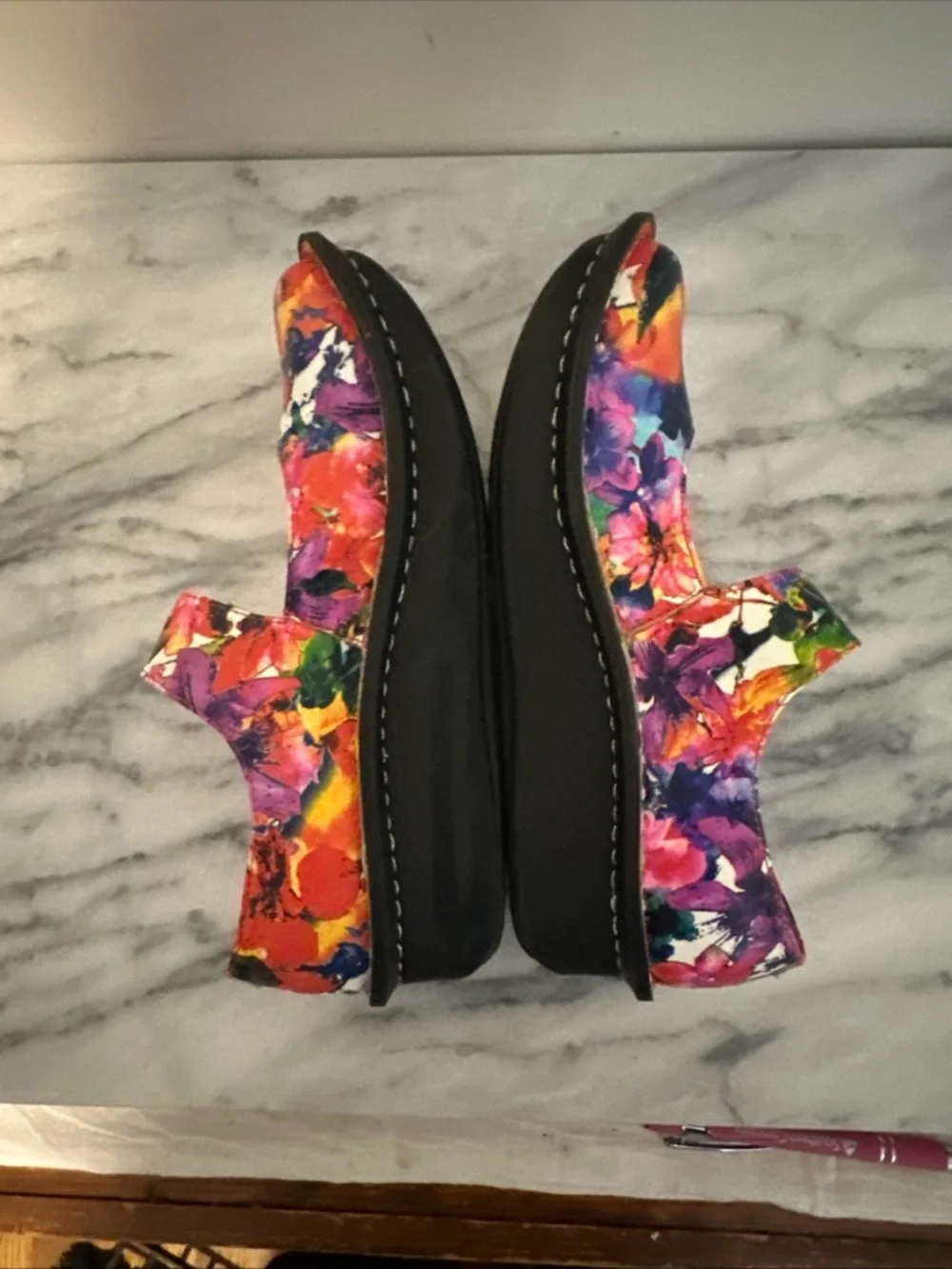 Alegria Floral Mary Jane Shoes in Bright Multicolr size 36